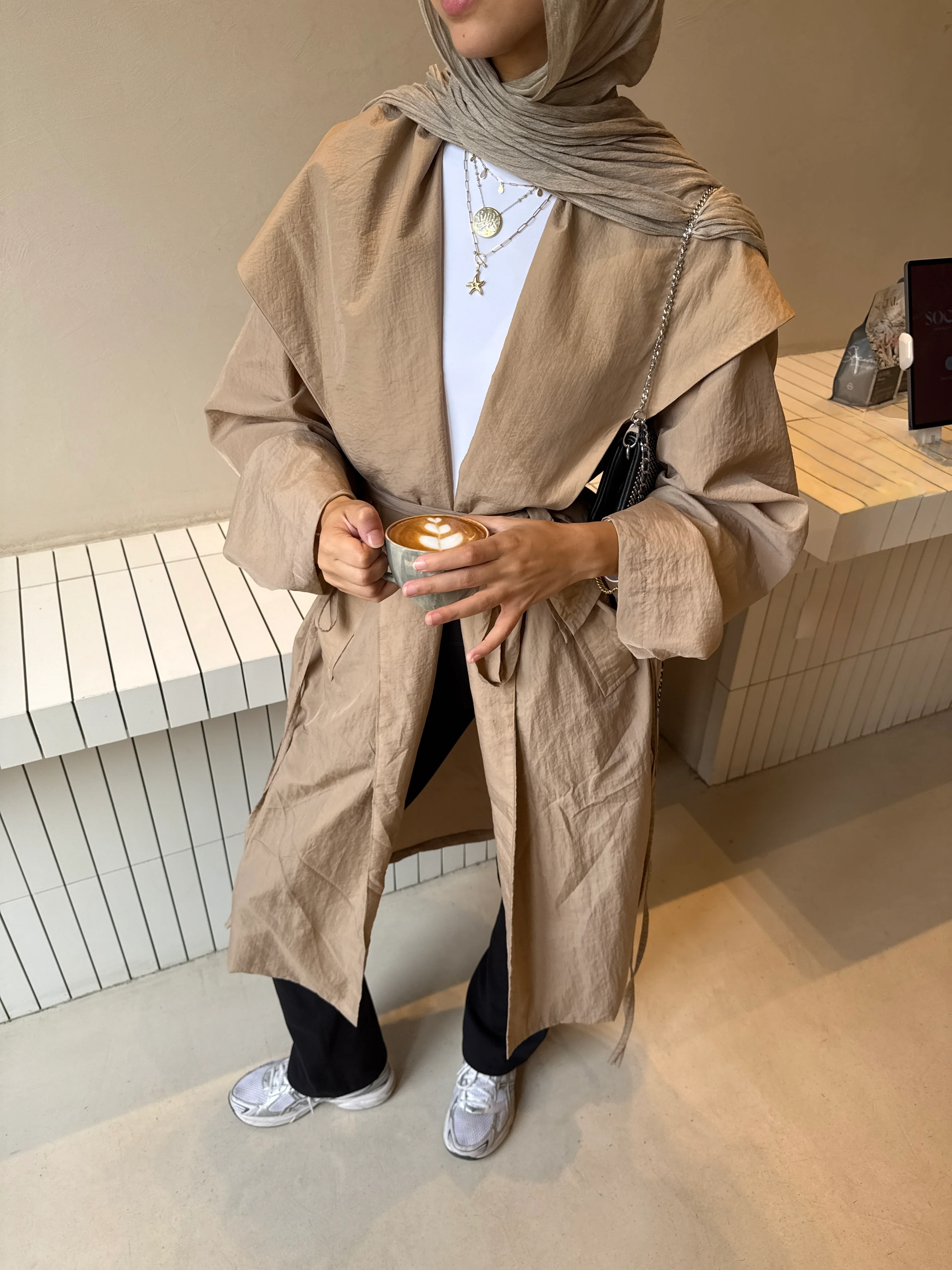 City Rush Coat in Beige - Image 3