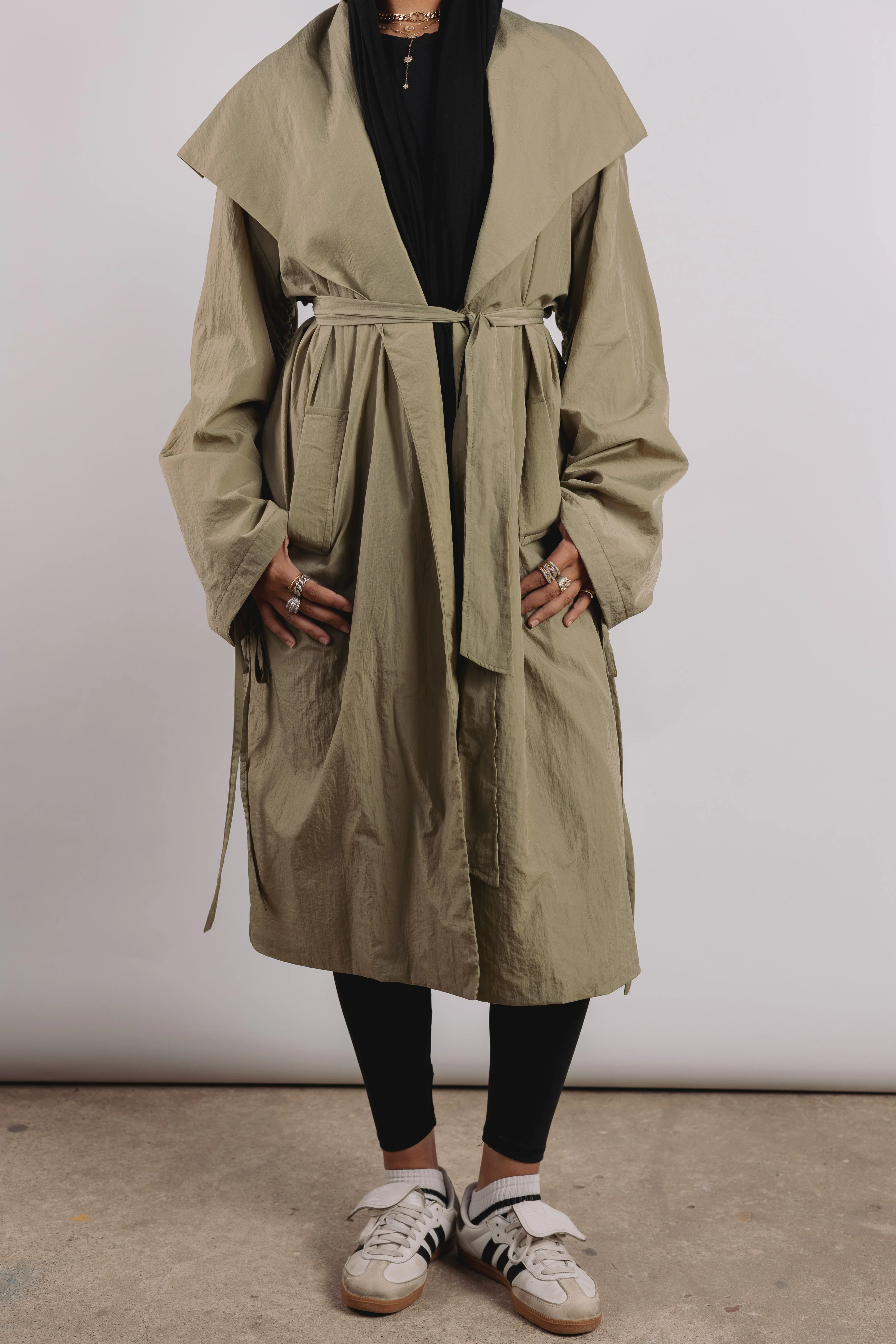 City Rush Coat in Khaki - Image 2