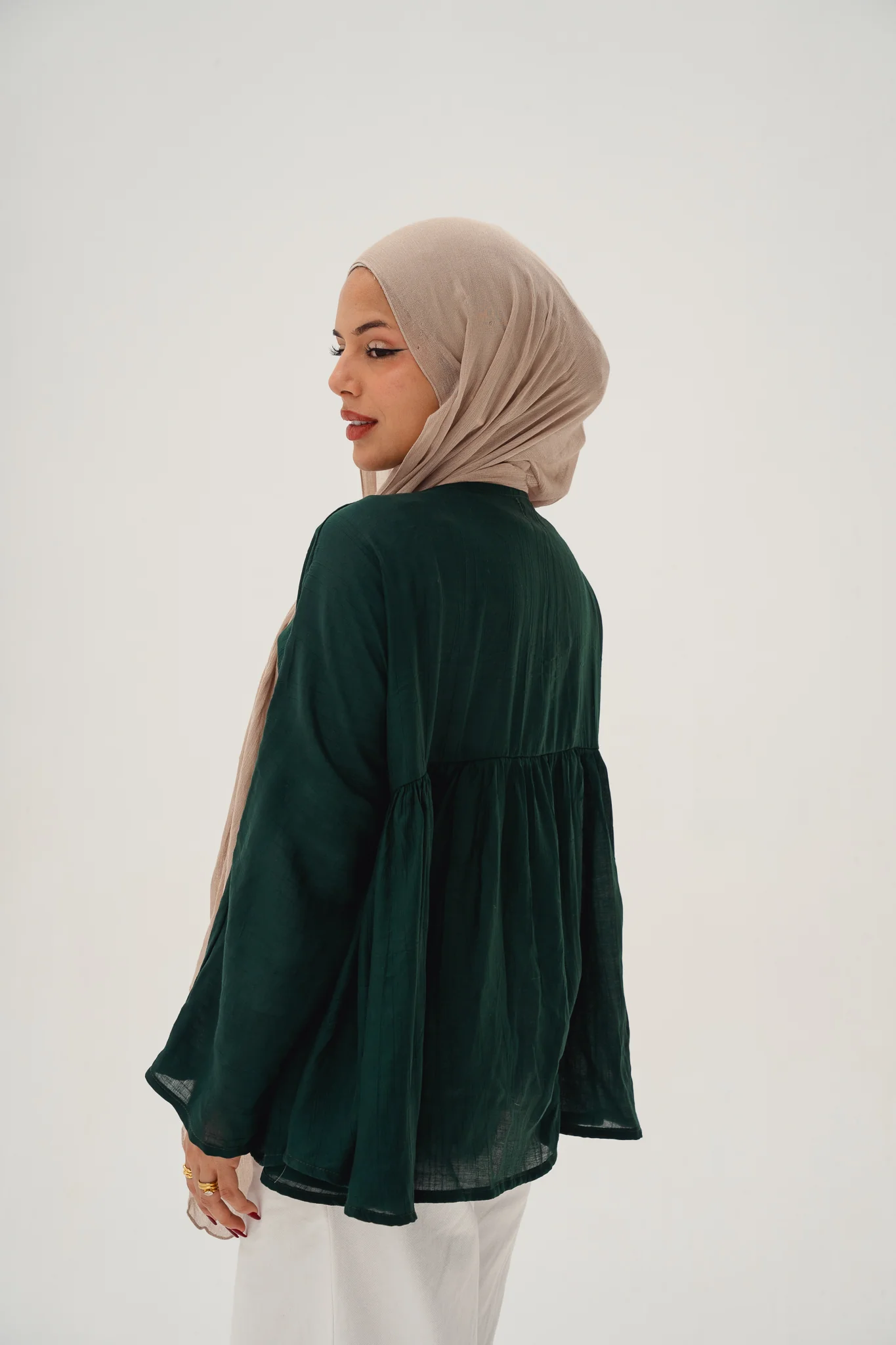 Day dreamer blouse in emerald green - Image 3