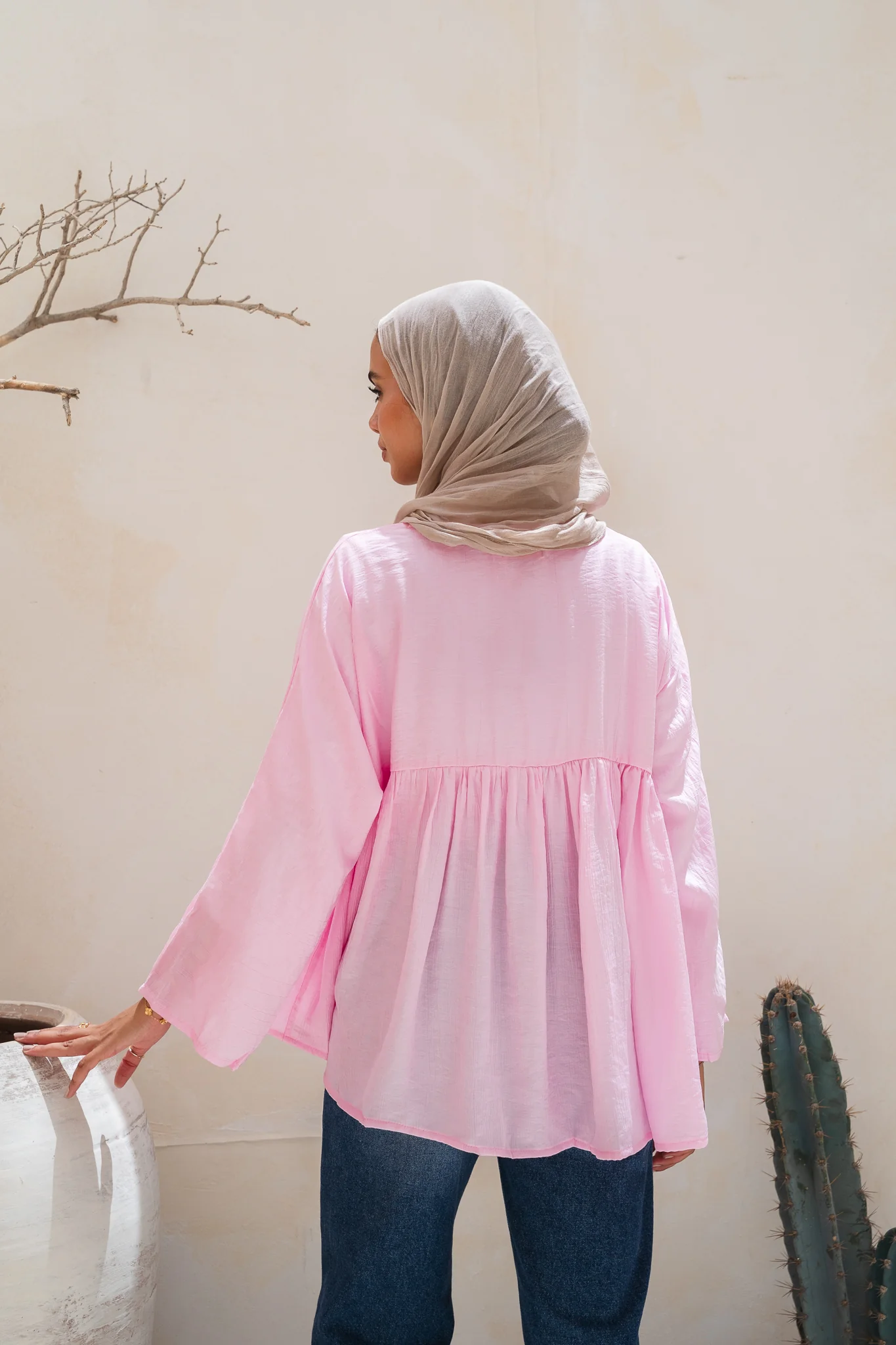 Day dreamer blouse in powder pink - Image 6
