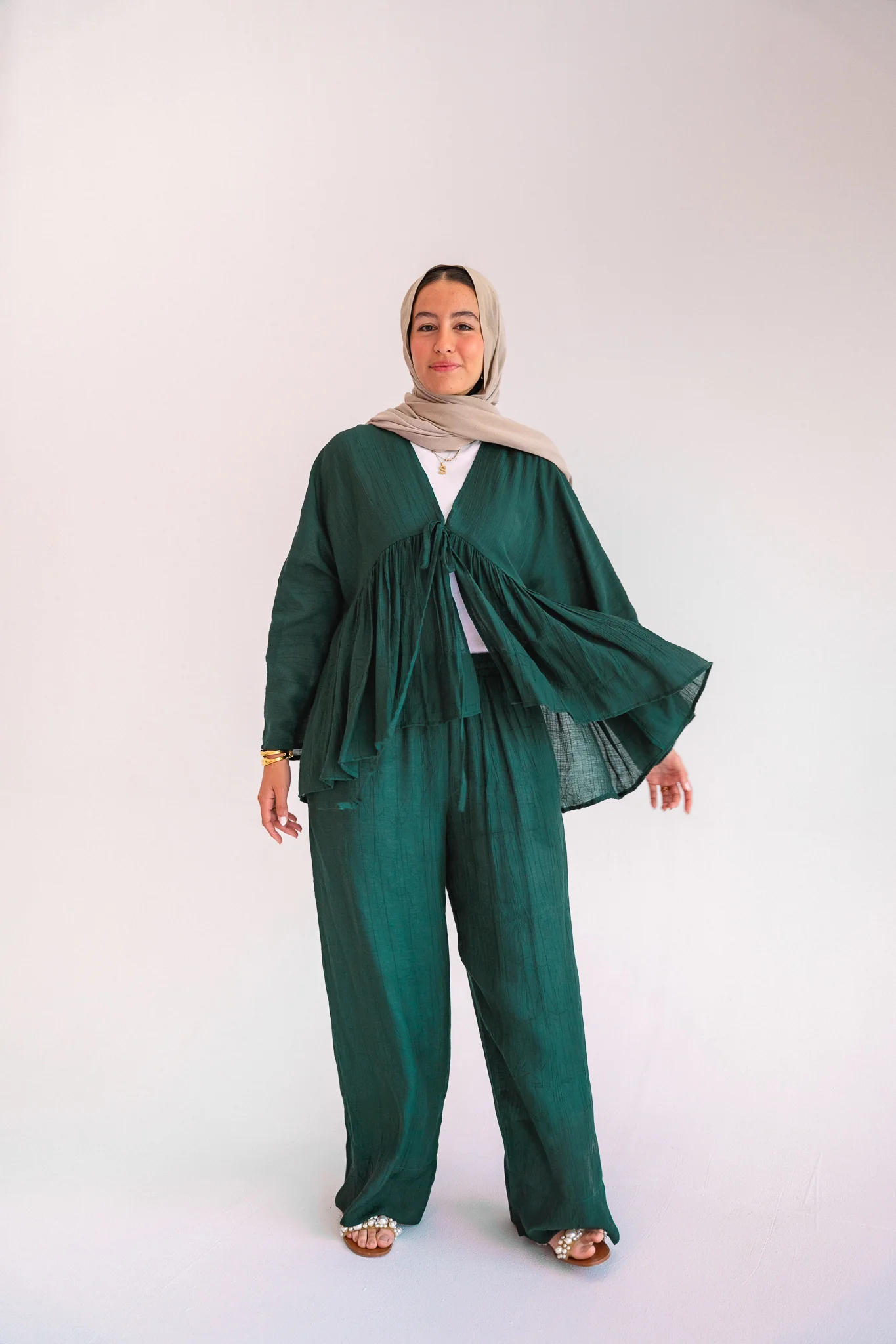 Daydreamer Linen Set in Green - Image 2
