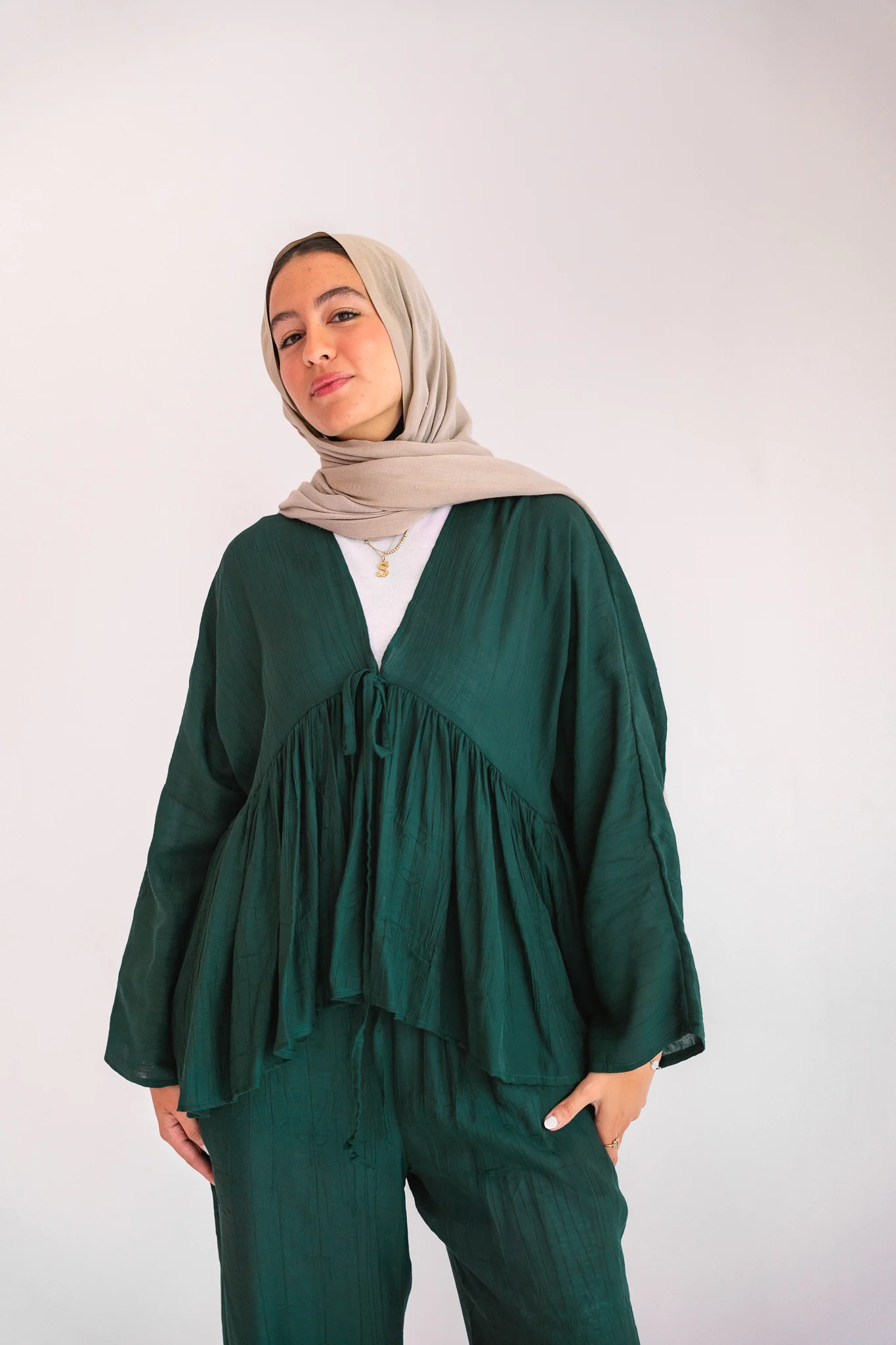 Daydreamer Linen Set in Green - Image 4