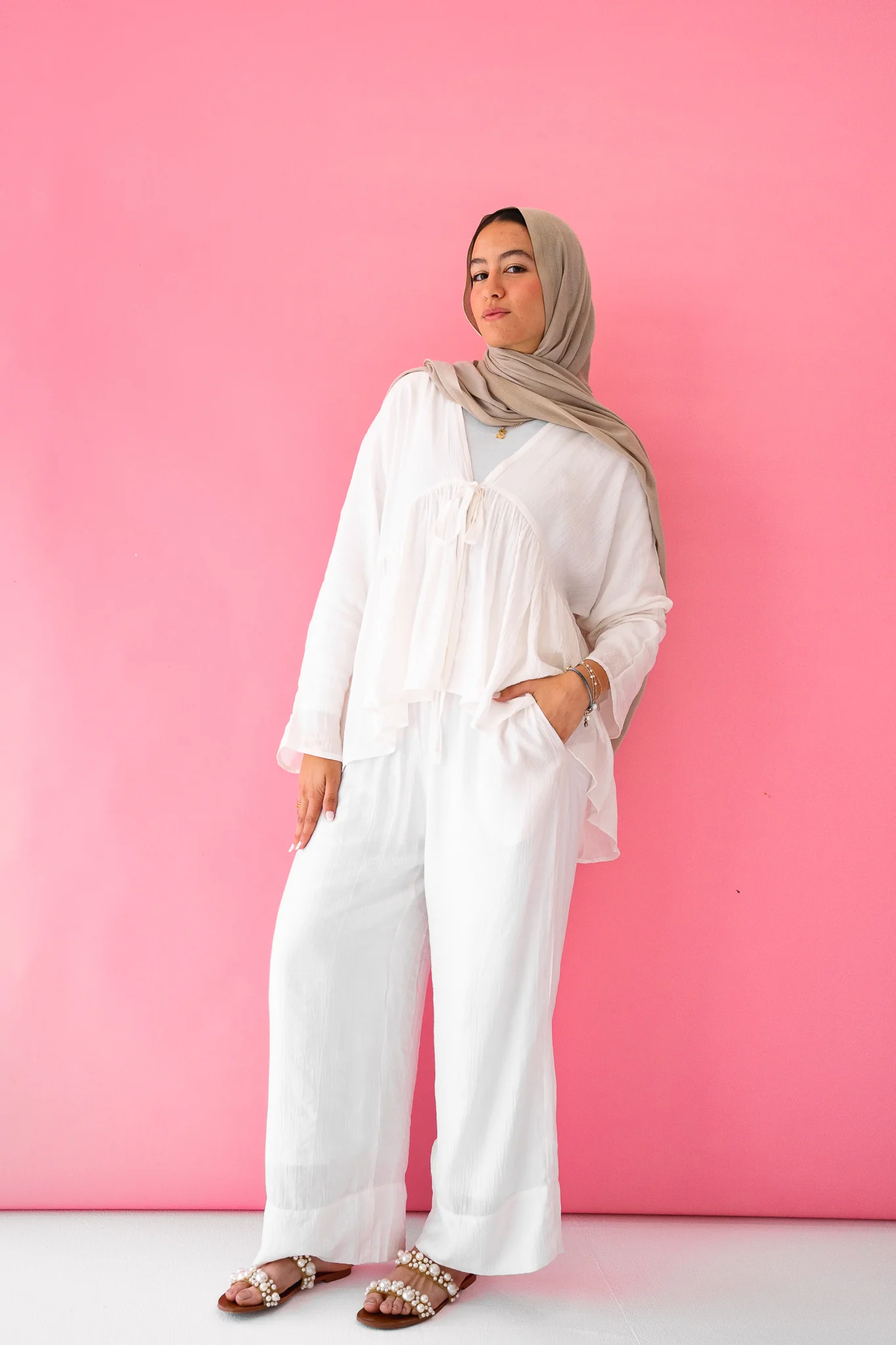 Daydreamer Linen Set in White - Image 3