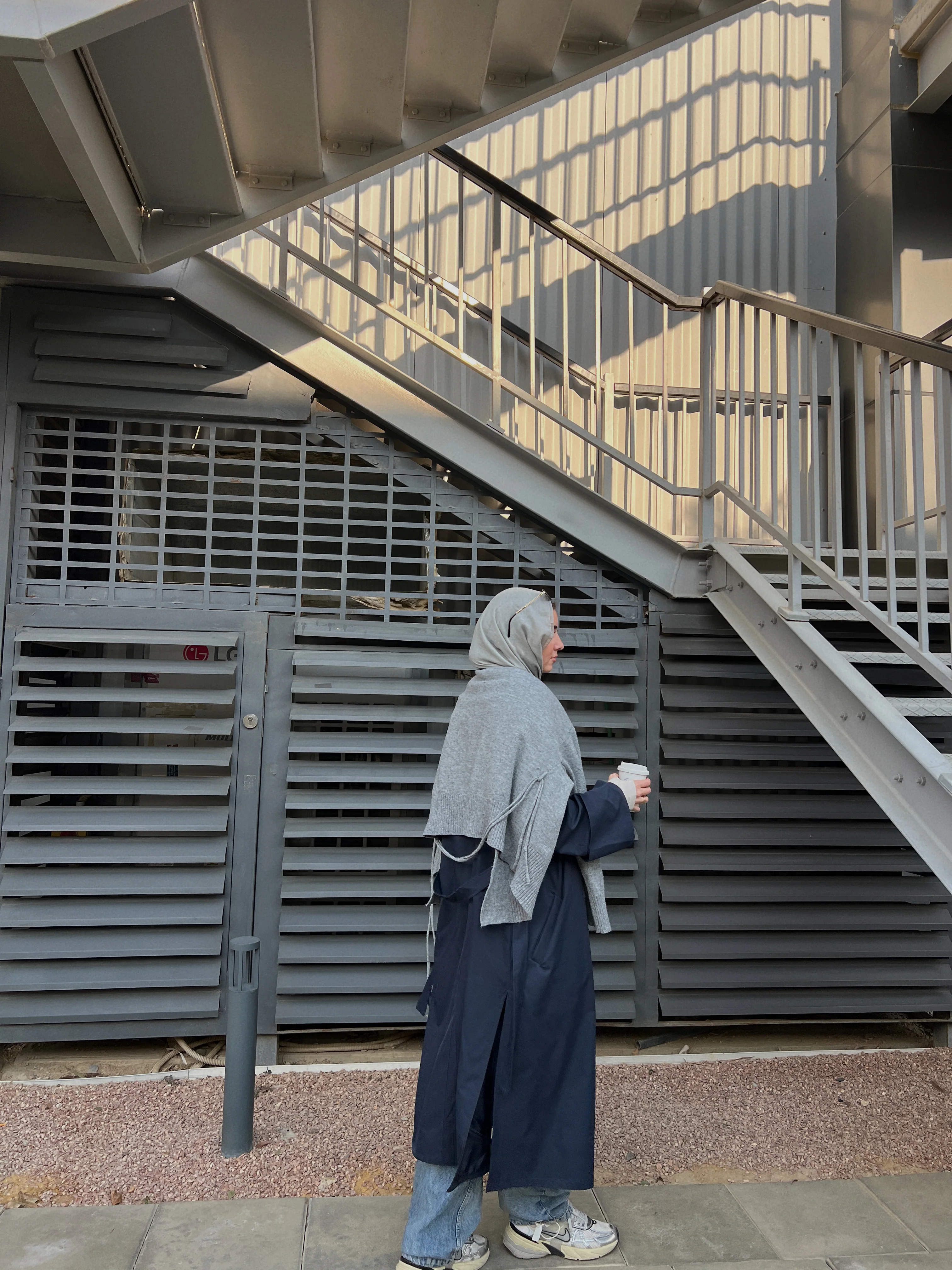 Madeline trench coat in navy - Image 4