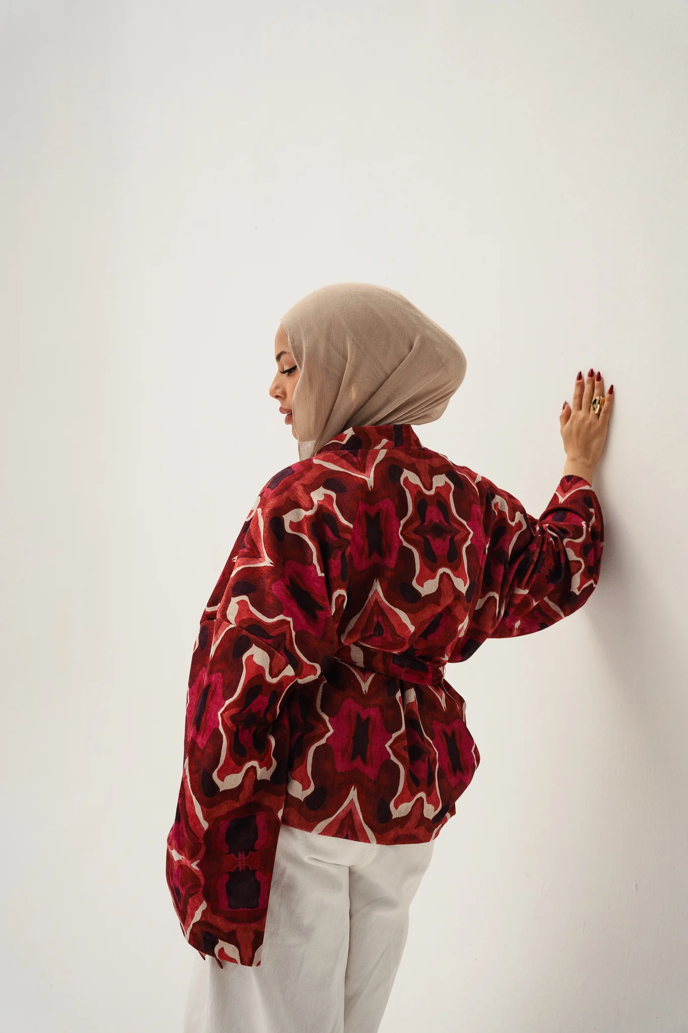 Talulah Velvet kimono - Image 2