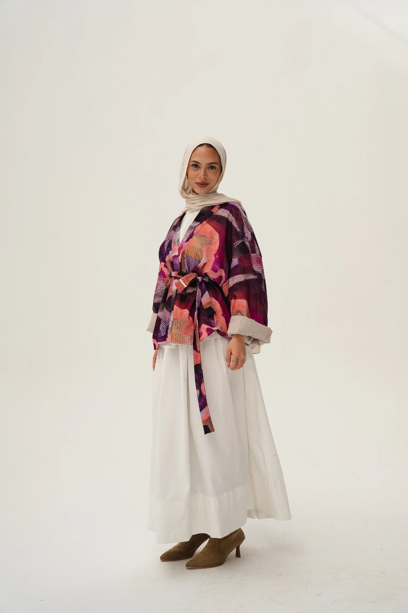 Talulah velvet kimono - Image 5