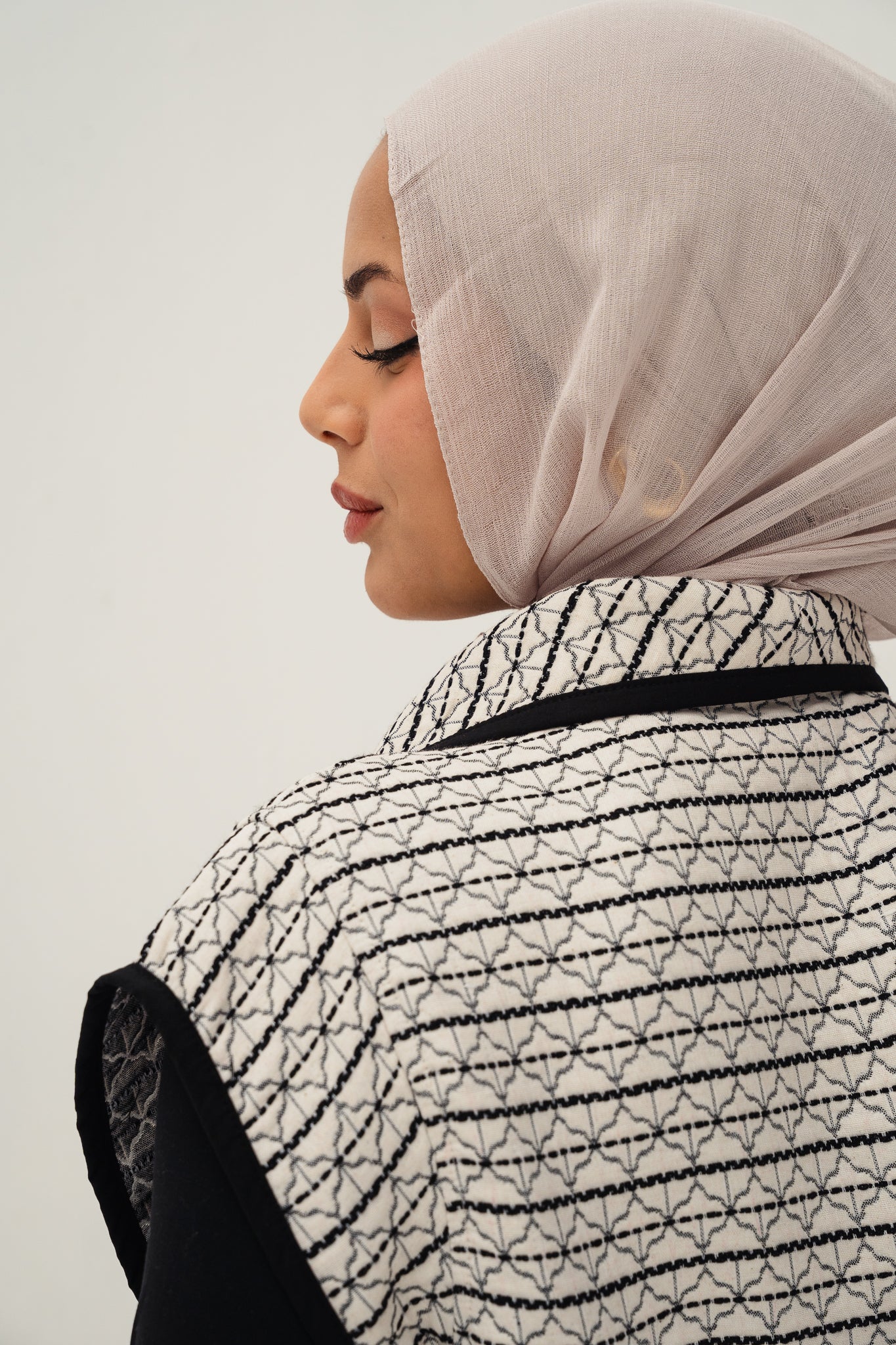 Rahil quilted vest - black - Image 5