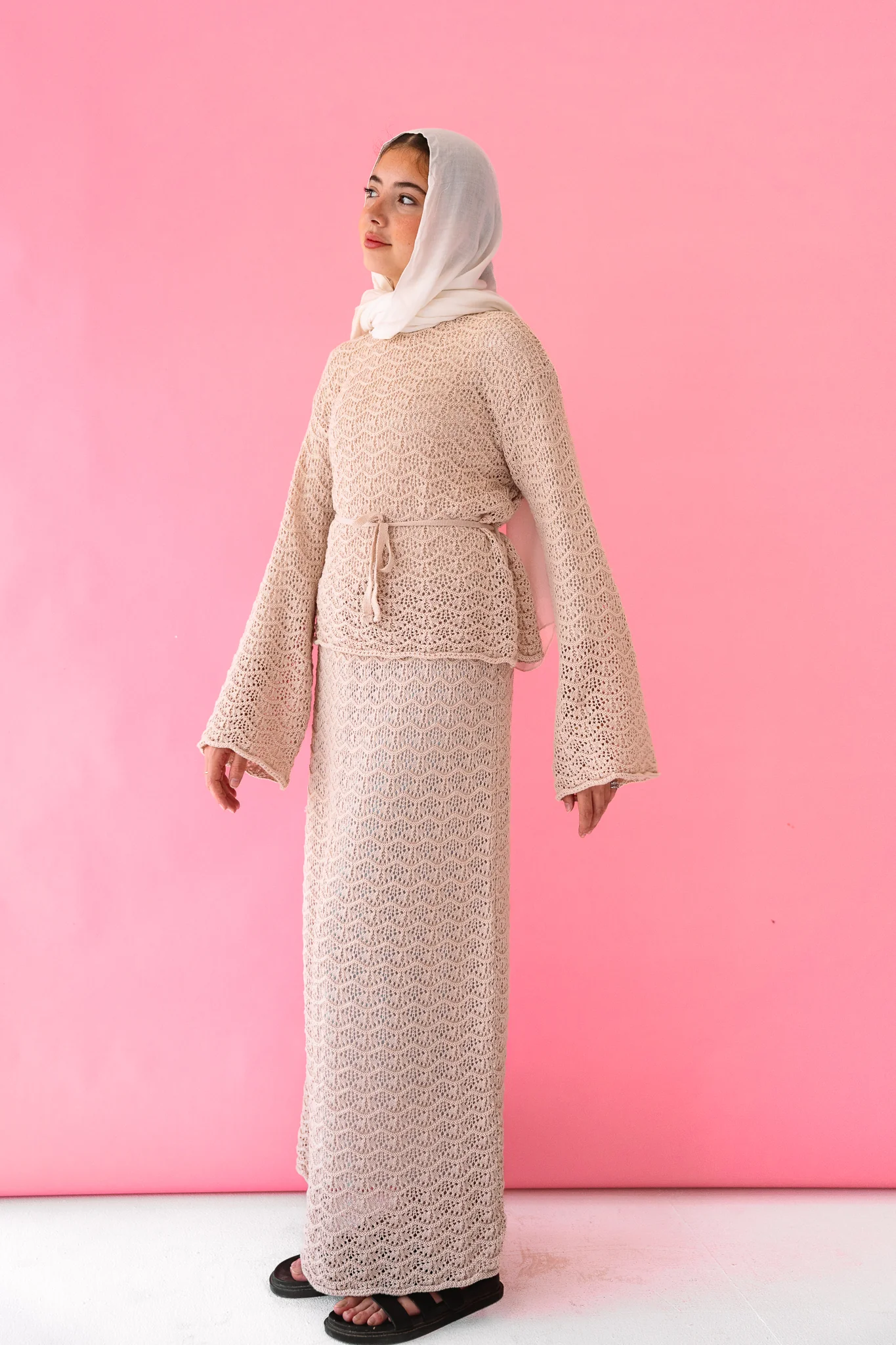 Seashell Crochet Set in Beige - Image 11