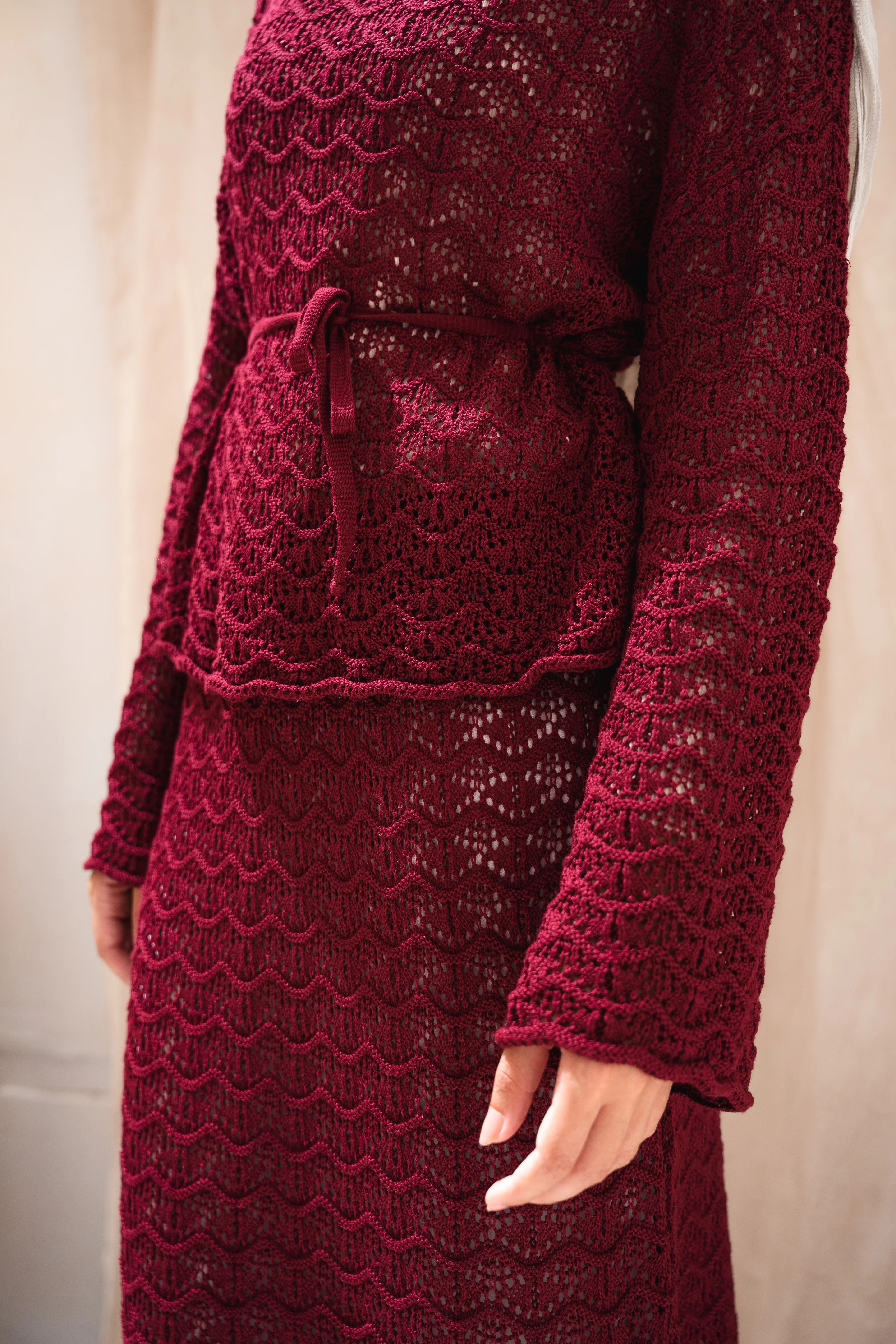 Seashell crochet set in maroon - Image 7