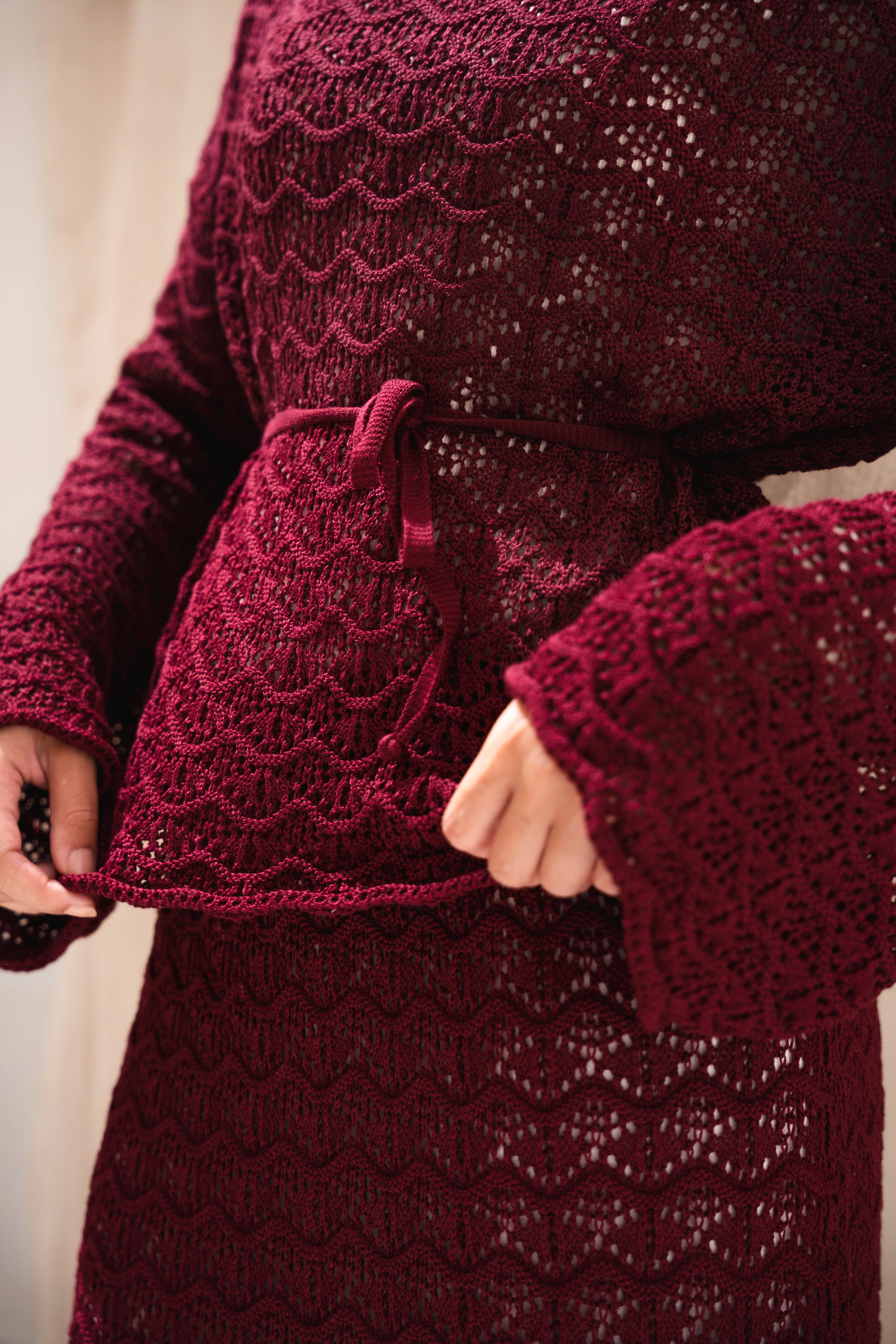Seashell crochet set in maroon - Image 8