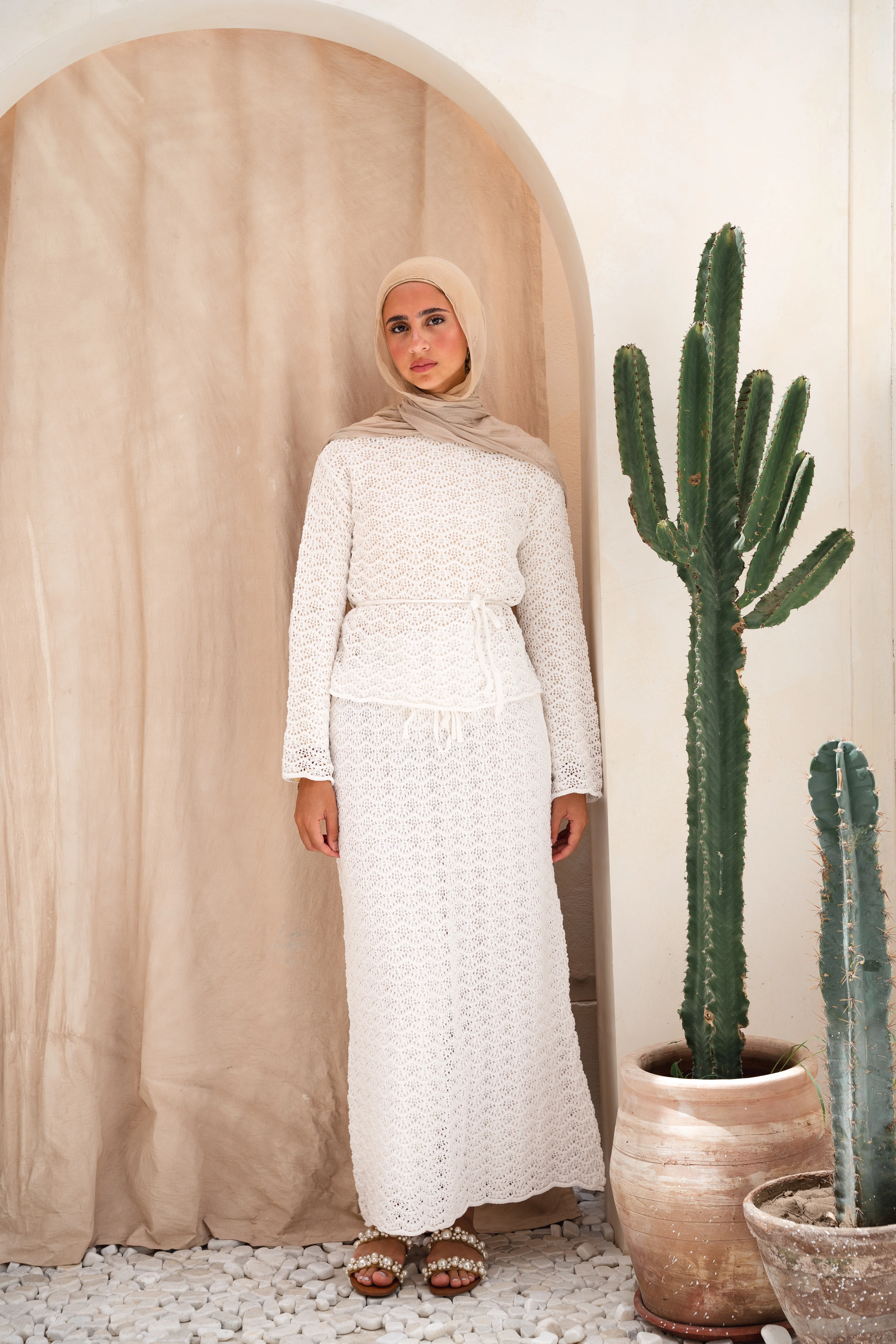 Seashell Crochet in White ( top only ) - Image 5