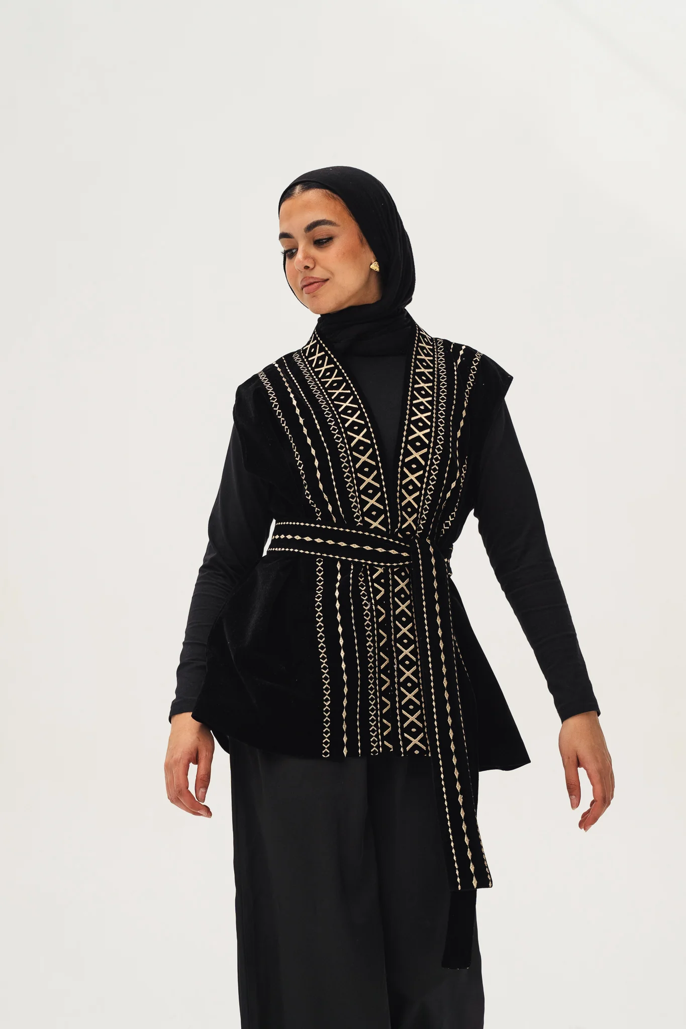 shams embroidered vest - Image 4