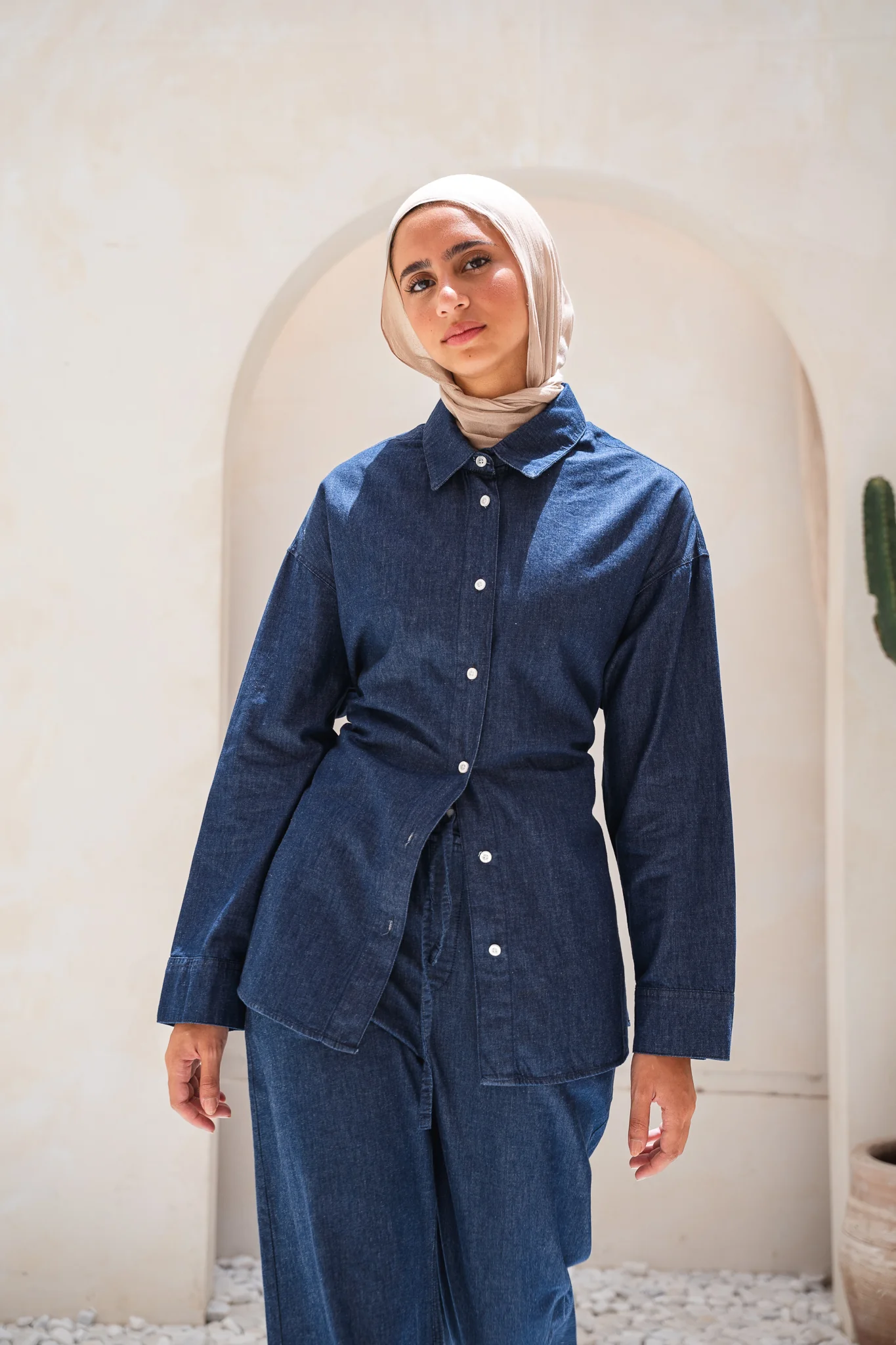 Soft denim set in navy blue - Image 5