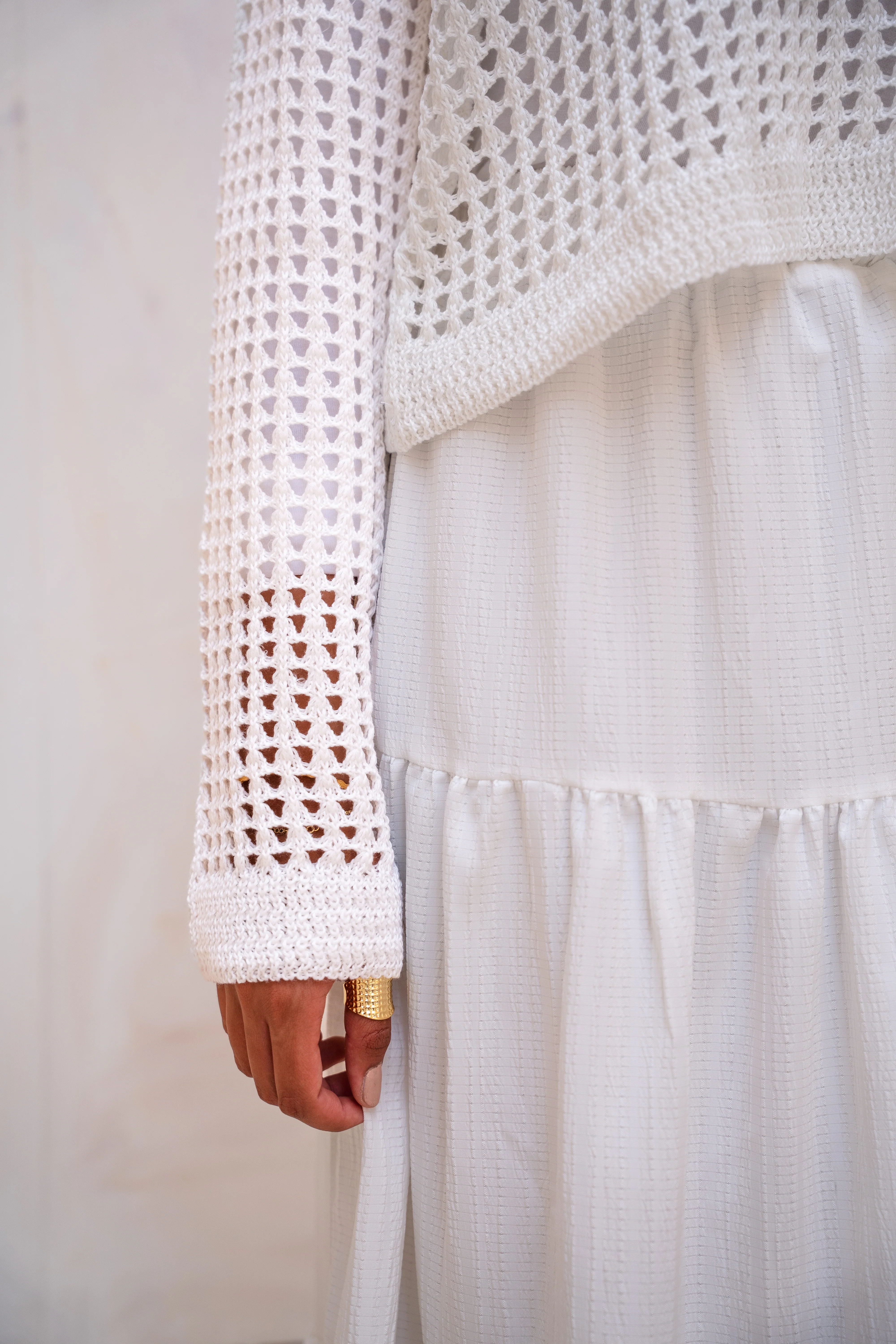 Sunset Walk Crochet Top in White - Image 5