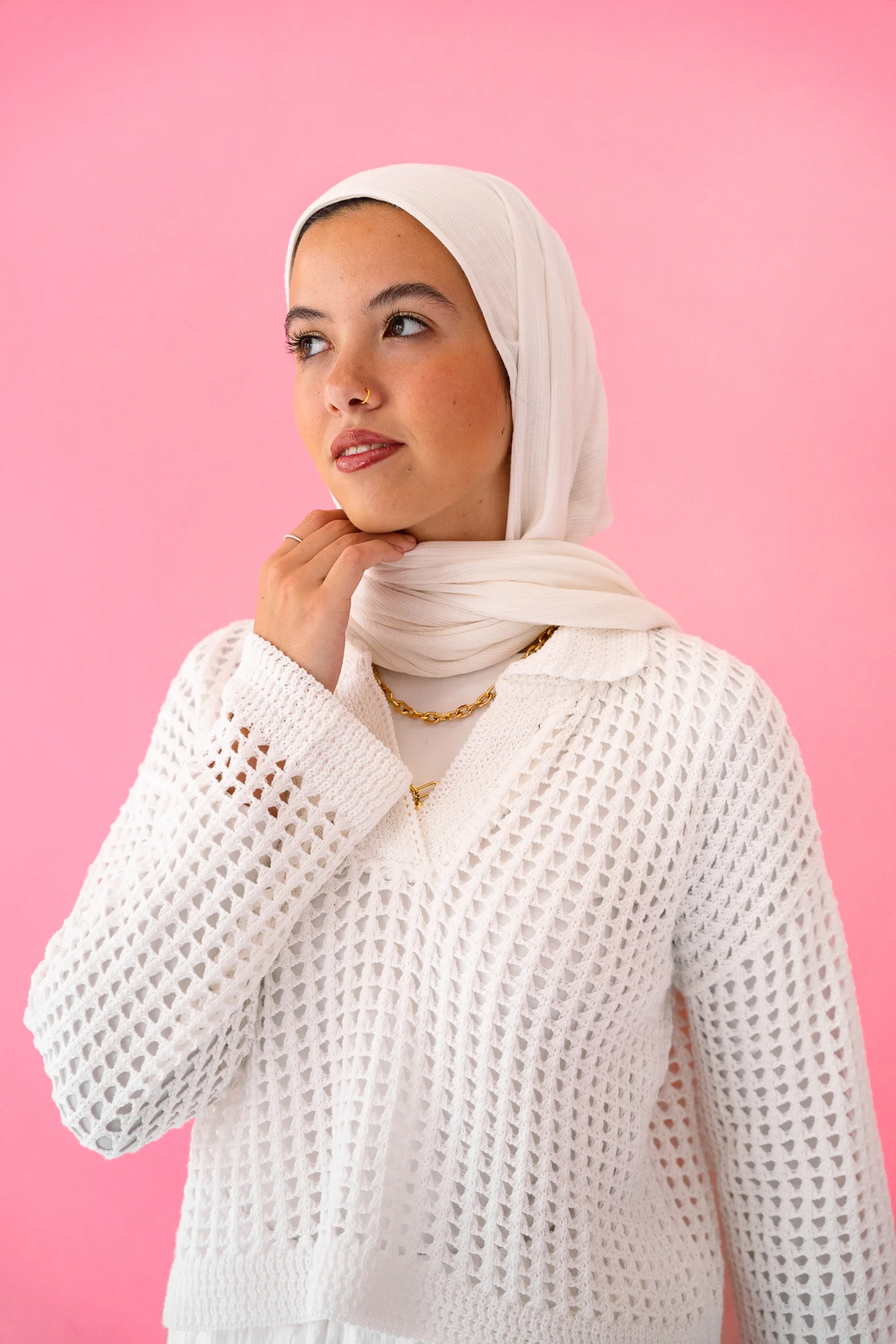 Sunset Walk Crochet Top in White - Image 8